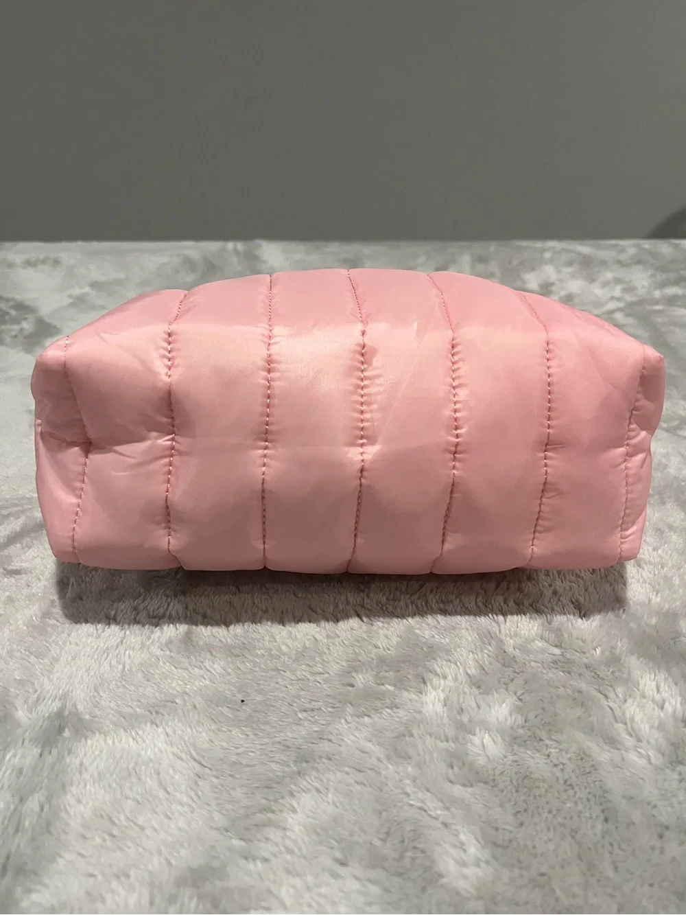 NWT Sol de Janeiro Pink Quilted Puffer Cosmetic Bag Limited Edition